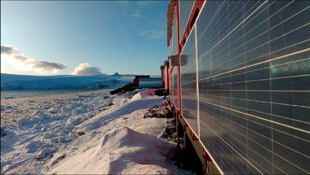 Argentina paneles solares Antártida
