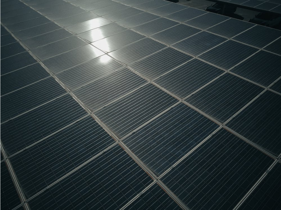 Paneles solares minimalistas