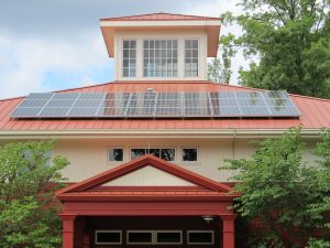 5 beneficios económicos de los paneles solares- deducción fiscal