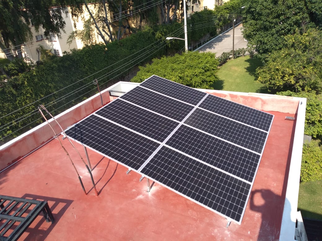 ¿Cuántos Paneles Solares Es Recomendable Instalar En Una Casa? | Suncore