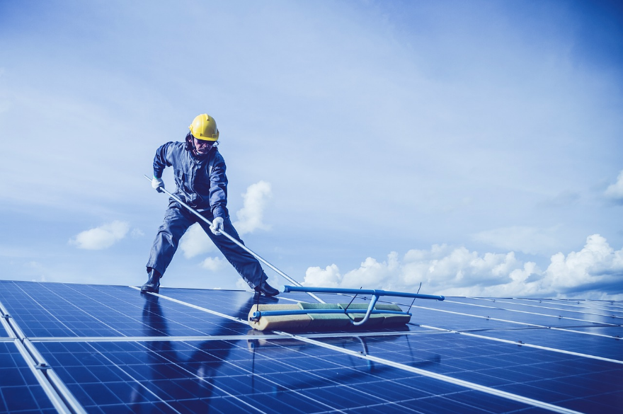  paneles solares mantenimiento preventivo