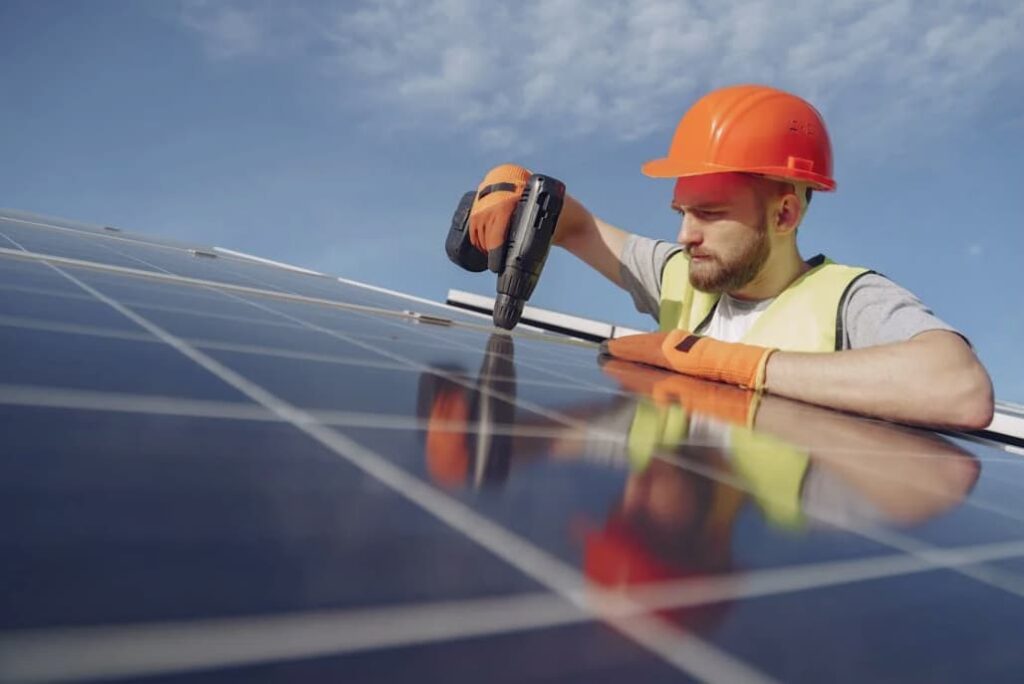 Los mejores sistemas de paneles solares para casa en 2025