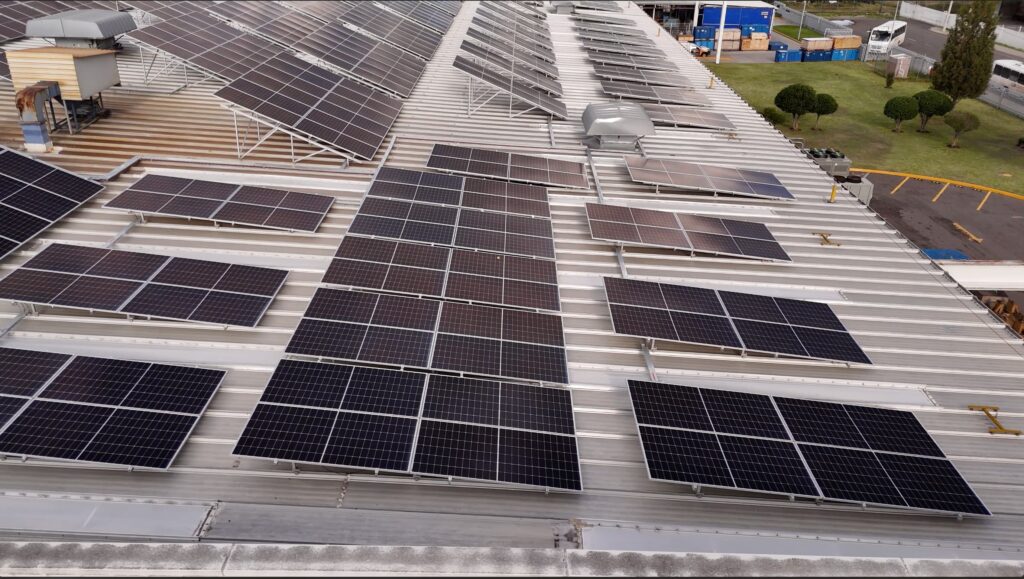 Por qué no funcionaron los paneles solares durante el apagón en España