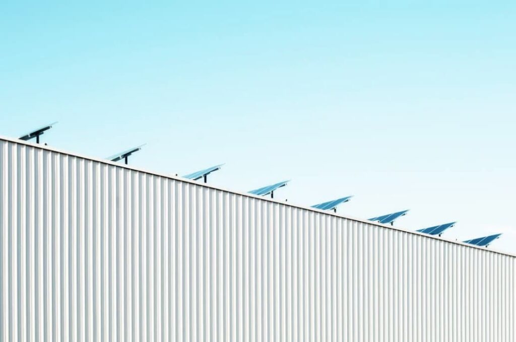 Instala paneles solares en tu techo